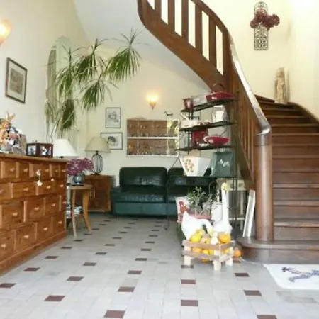 Manoir De Bois En Ardres