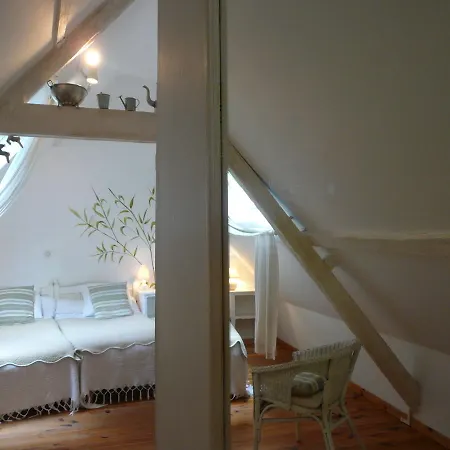 לינה וארוחת בוקר Manoir De Bois En Ardres