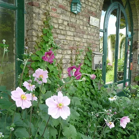 Manoir De Bois En לינה וארוחת בוקר