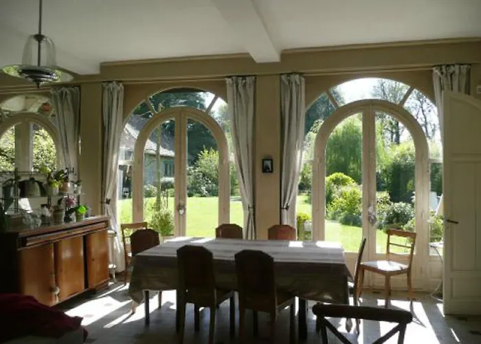 Couette-café Manoir De Bois En