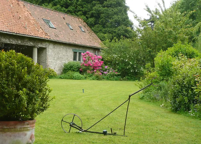Manoir De Bois En Couette-café Ardres